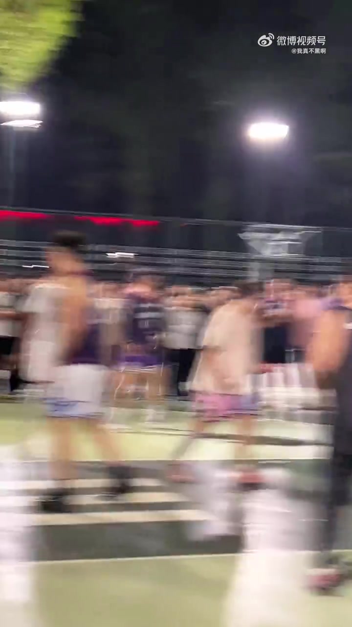 在野球場也到這樣的跳投大神你要怎么防