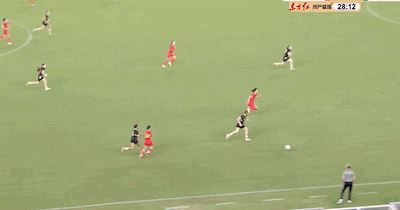 半場：中國U17女足1-0曼城U17女足，賀涵若破門